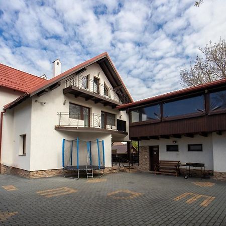 Amedeia Hotel Törcsvár Kültér fotó